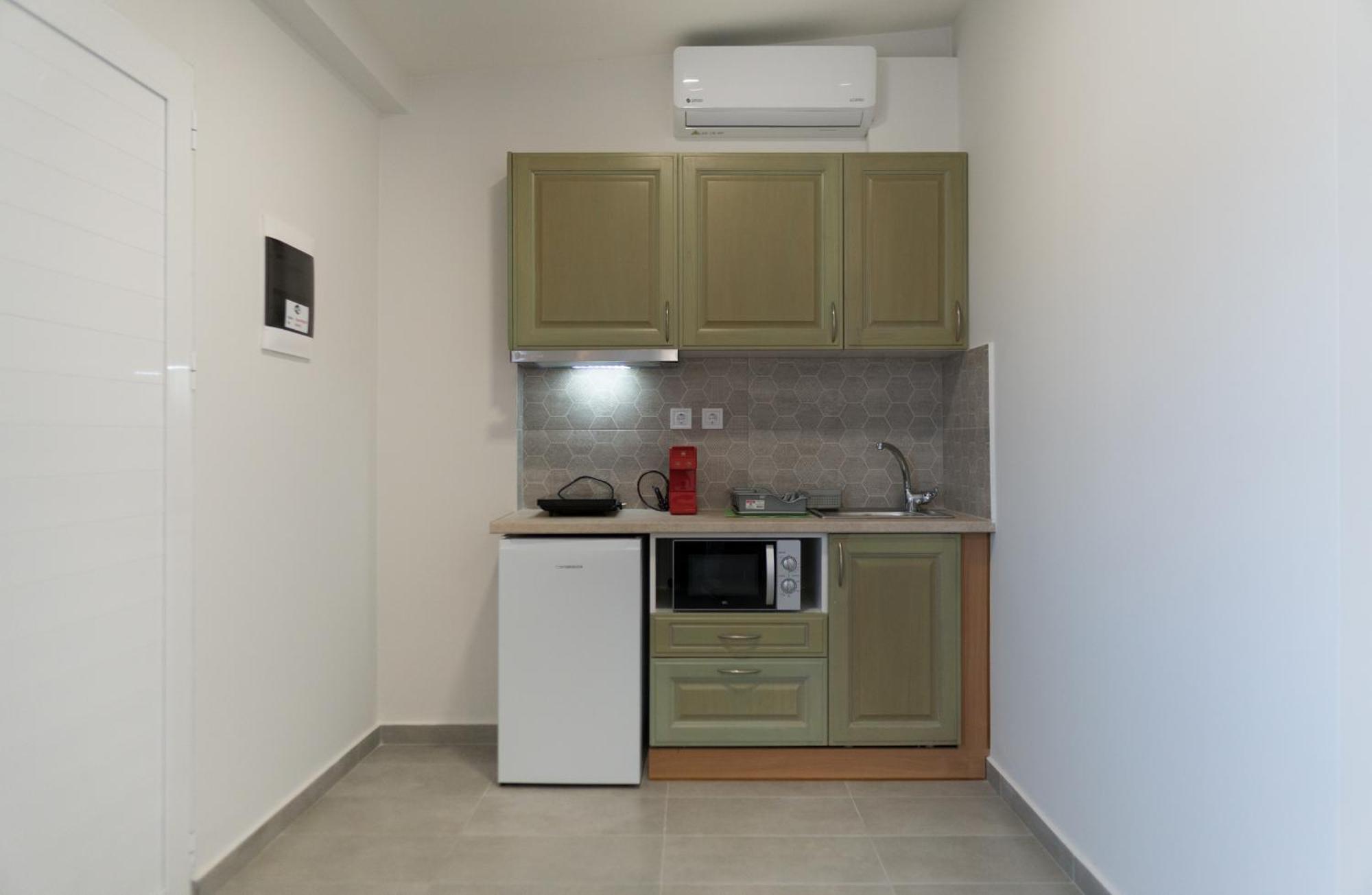 Dion Apartment *