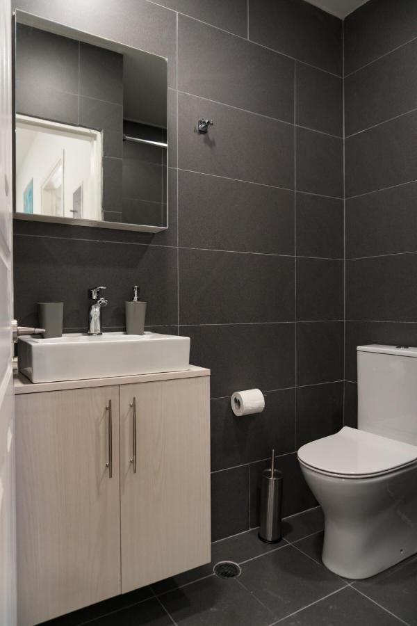 Apartament Dion *